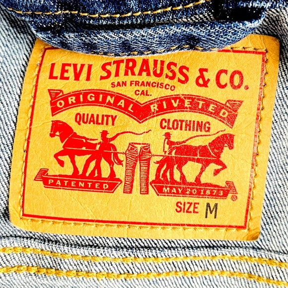 Levi's Ex Boyfriend Trucker Button Down Denim Jacket Size M - Picture 7 of 7